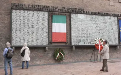 “Sacrario” in Piazza Nettuno, Bologna